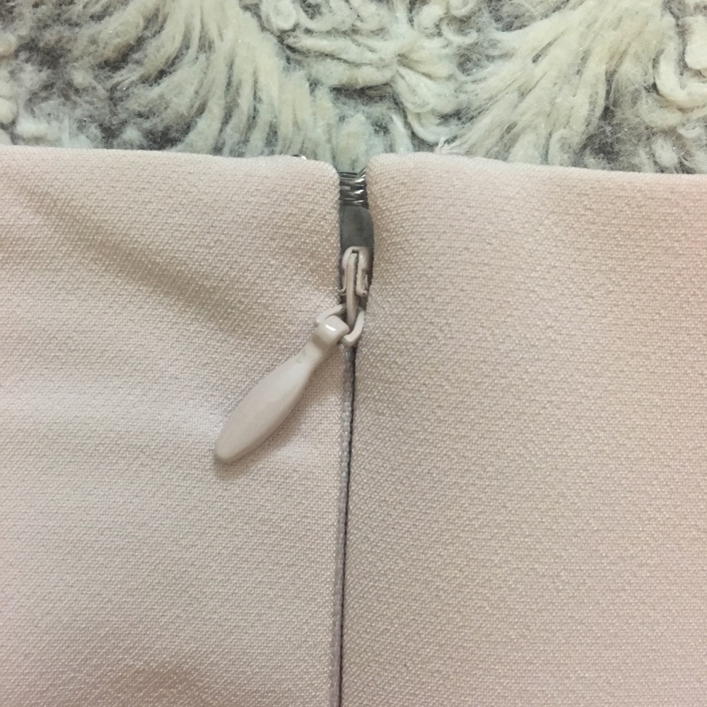 Rose Pink Pencil Dress with Criss-Cross Details - Picture 5 of 6